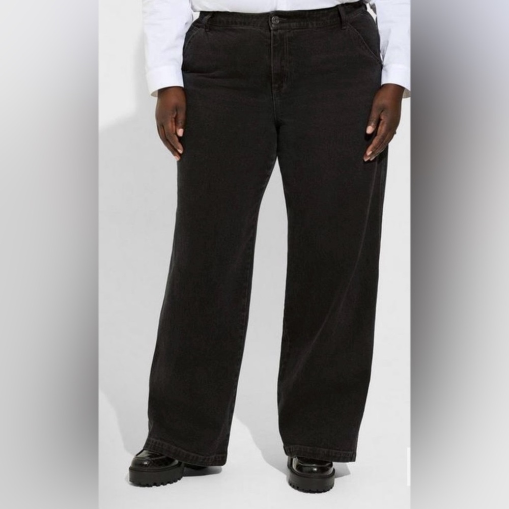TORRID 10S Carpenter Straight Classic Denim High-Rise Carpenter Jean 10 Short
